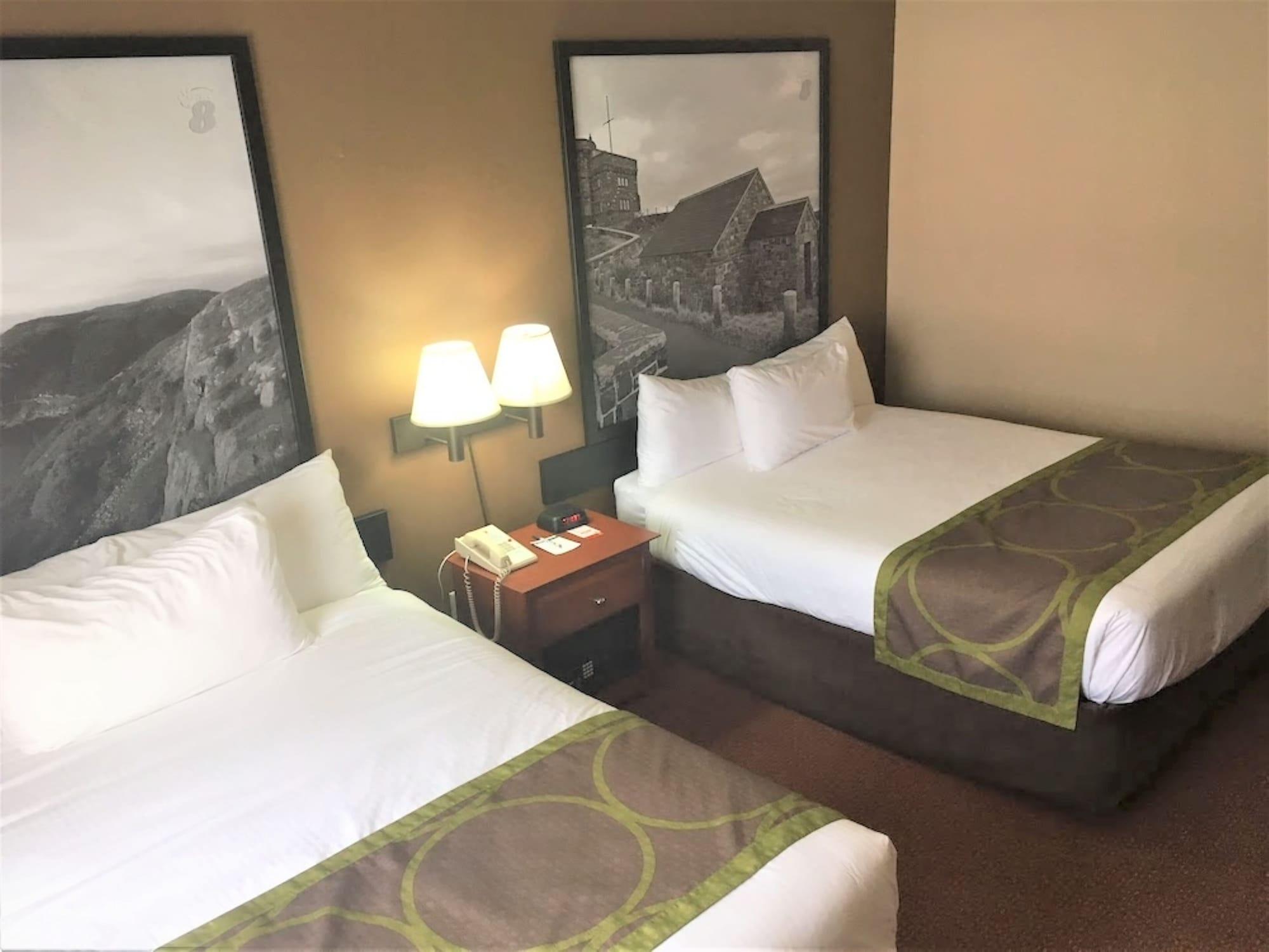 Hotel Super 8 By Wyndham St Johns St. John's Esterno foto