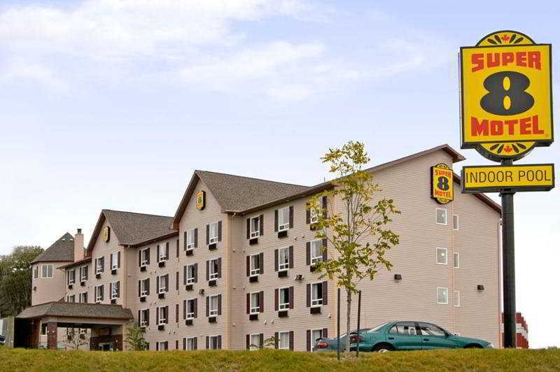 Hotel Super 8 By Wyndham St Johns St. John's Esterno foto