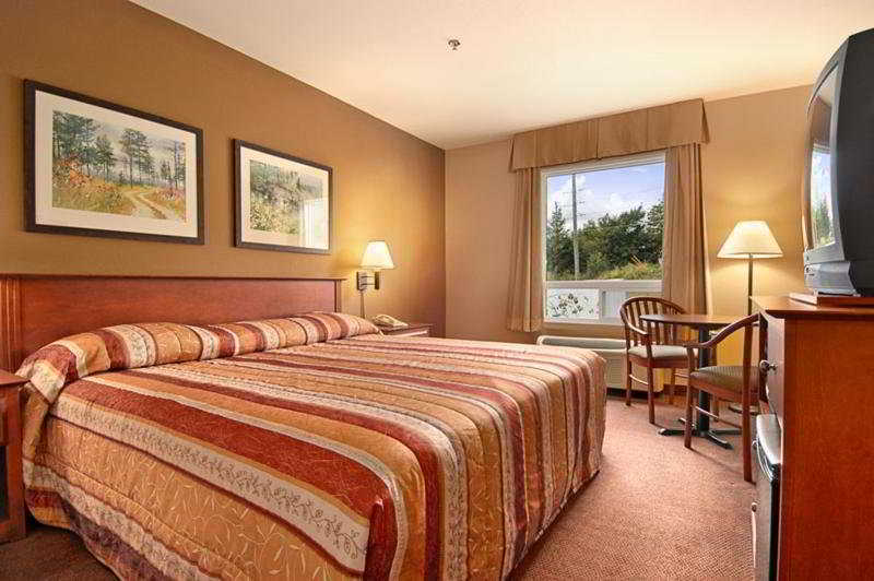 Hotel Super 8 By Wyndham St Johns St. John's Esterno foto