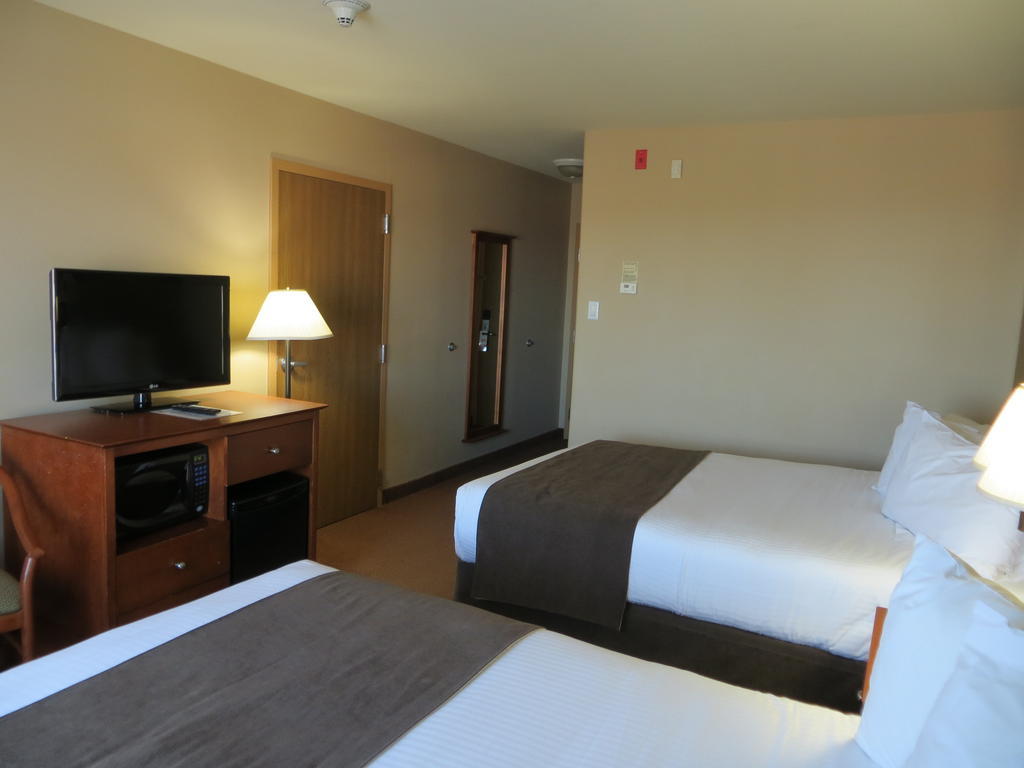 Hotel Super 8 By Wyndham St Johns St. John's Esterno foto